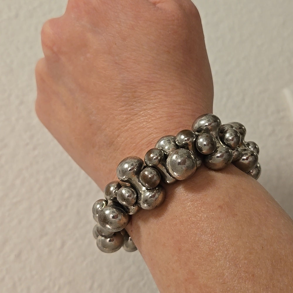 Modern Organic Bead  Stretch Bracelet